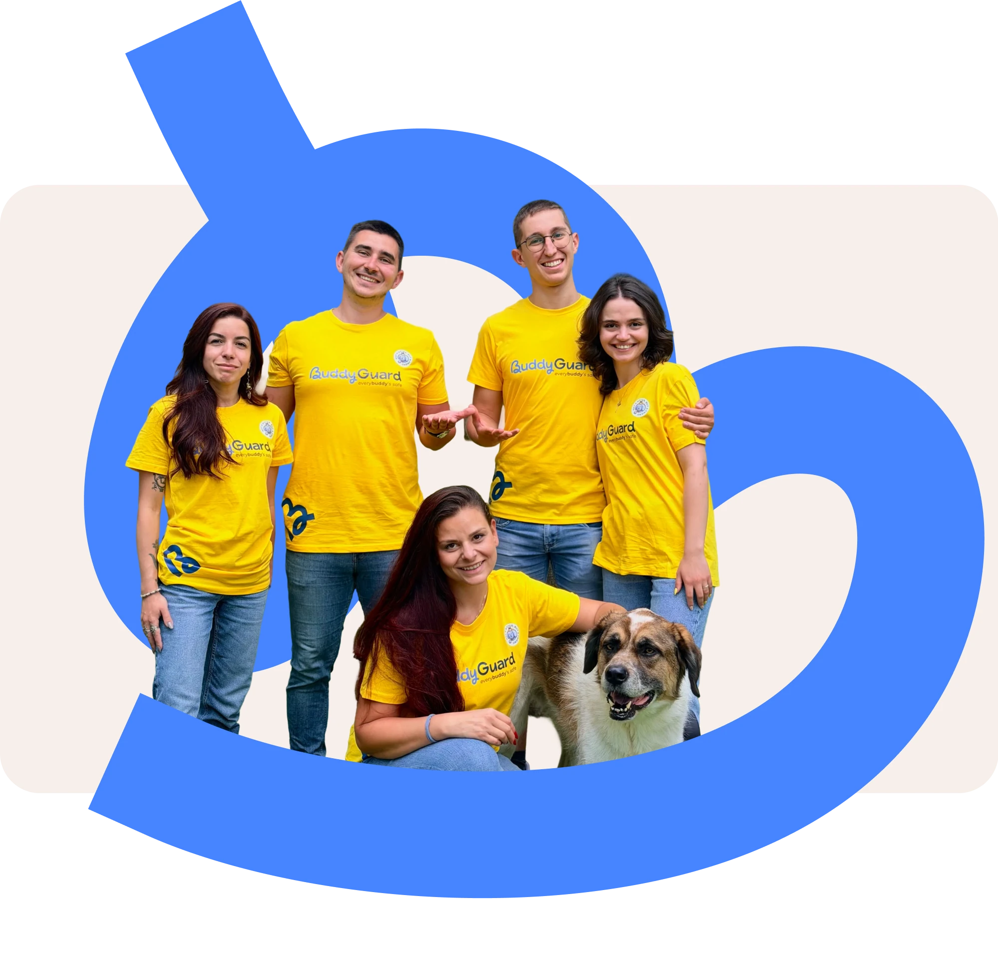 Снимка на екипа на BuddyGuard с куче